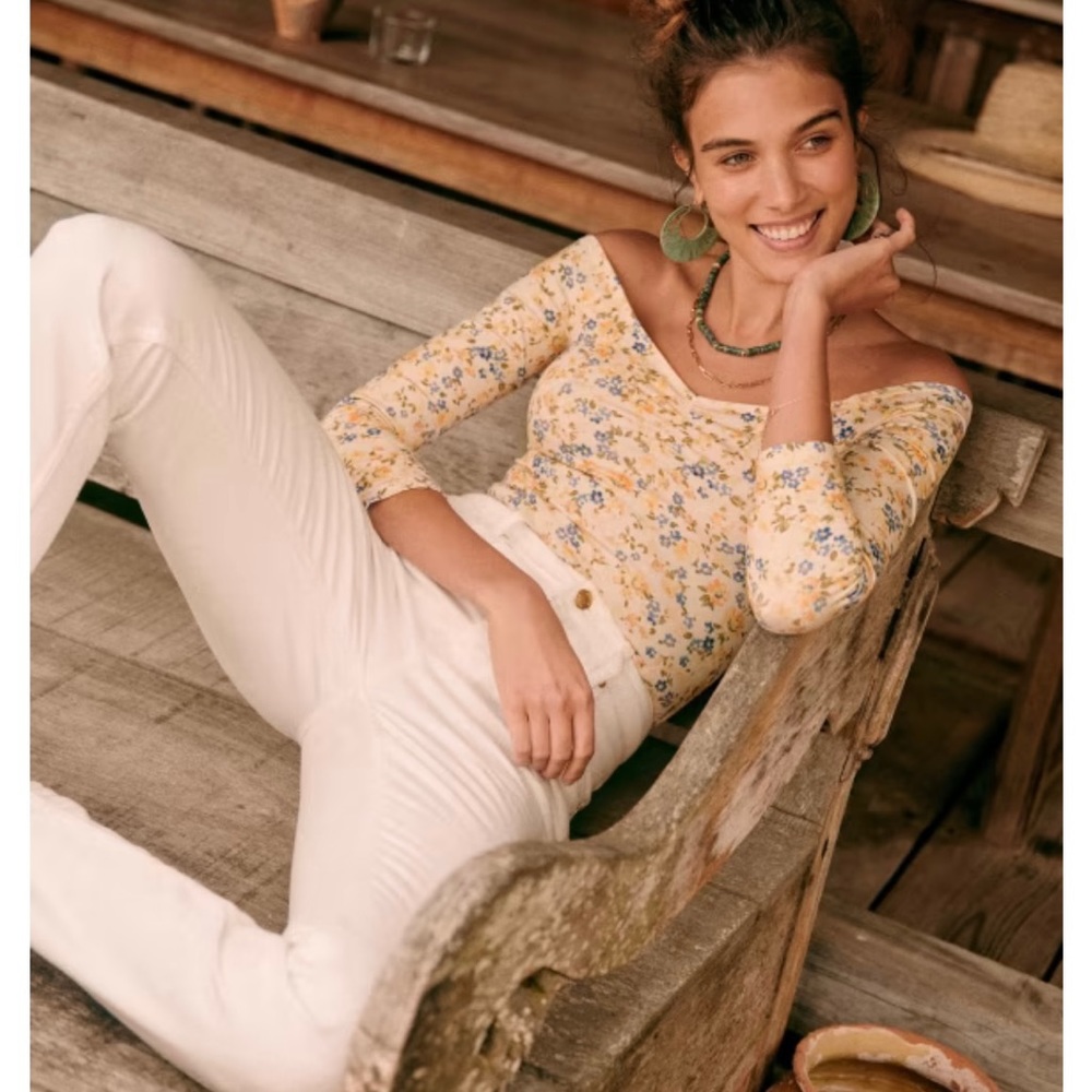 NWT Sézane Bella bodysuit